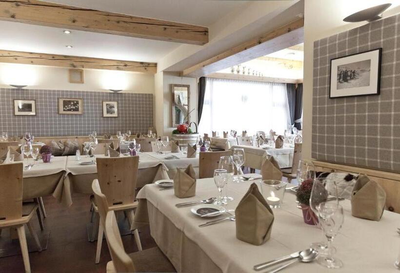 호텔 Baer & Post Zernez