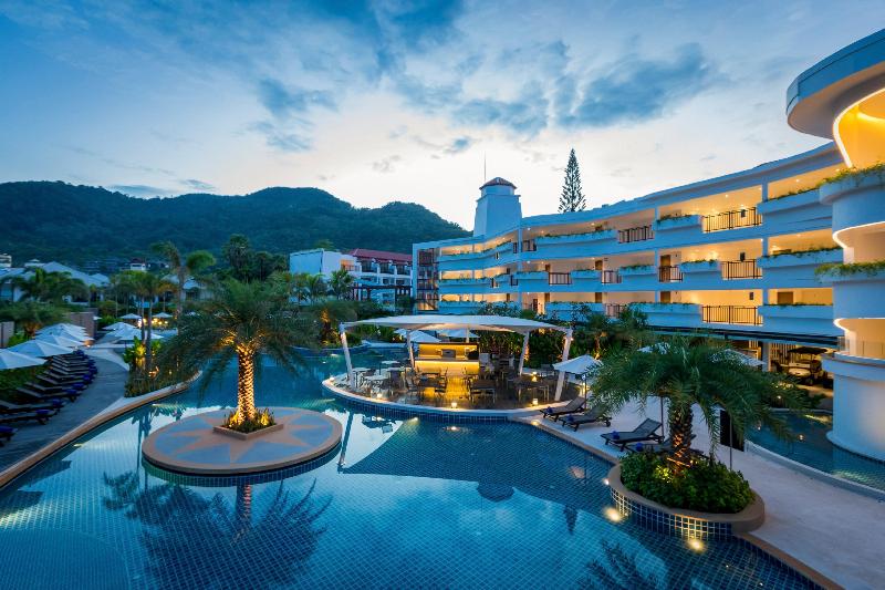 هتل Holiday Inn Resort Phuket Karon Beach, An Ihg