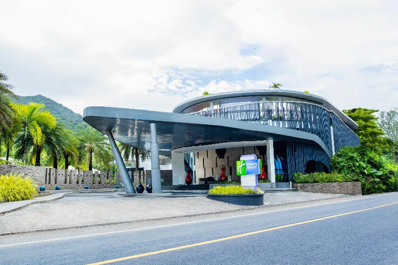 هتل Holiday Inn Resort Phuket Karon Beach, An Ihg