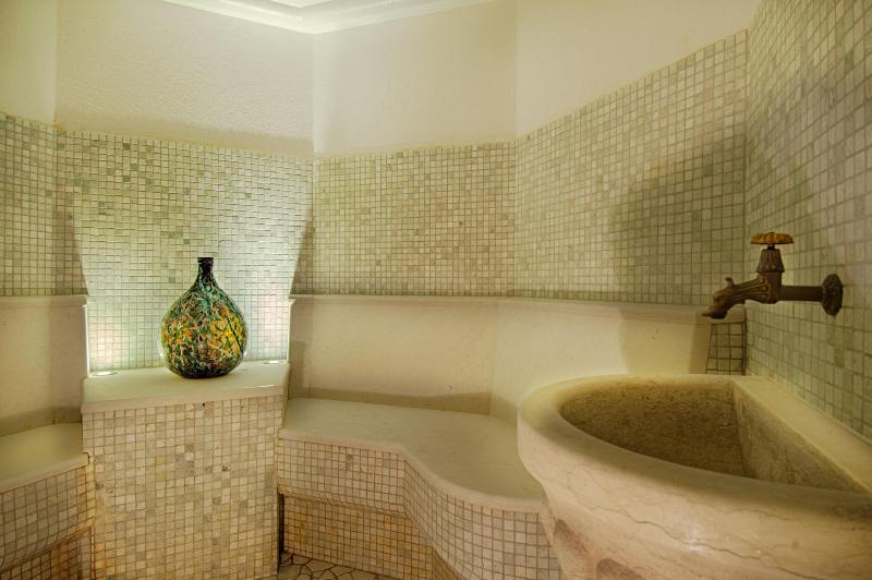 فندق Stoa   Elegant & Romantic Guest House   Adults Only