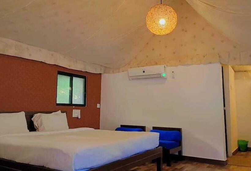 فندق Hiranya Resorts