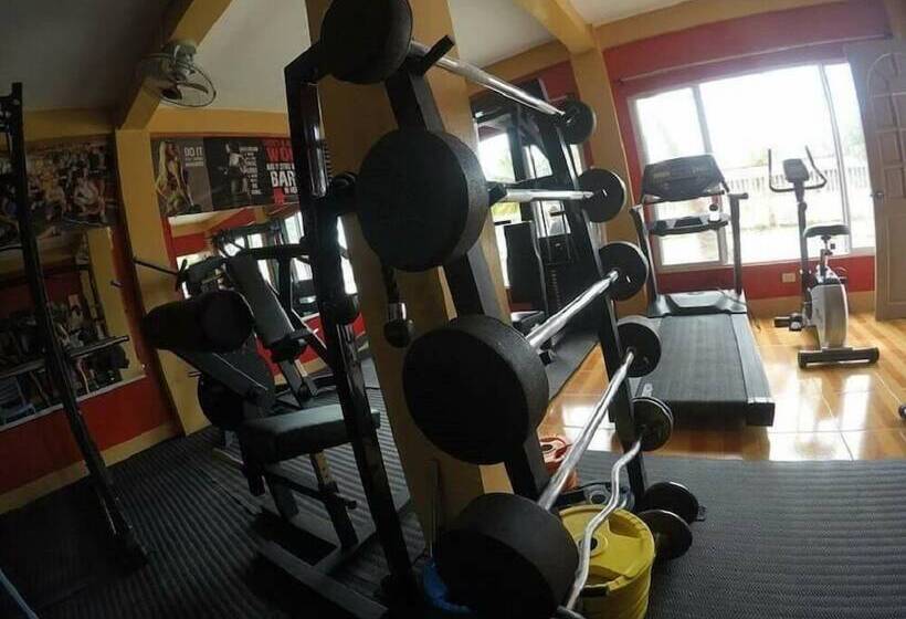 فندق Jelly's Haven Resort