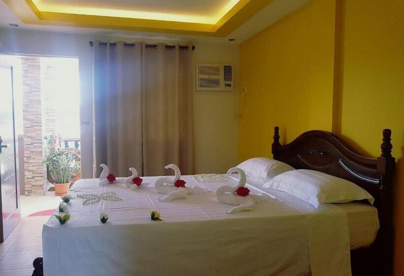 فندق Jelly's Haven Resort