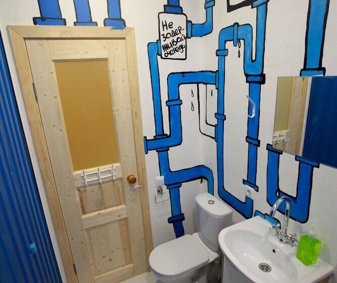 Hostel 69
