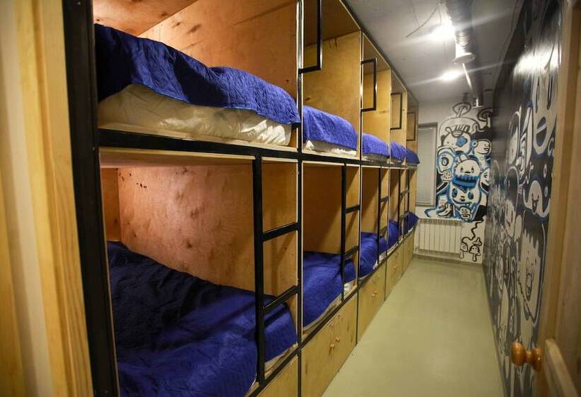 Hostel 69