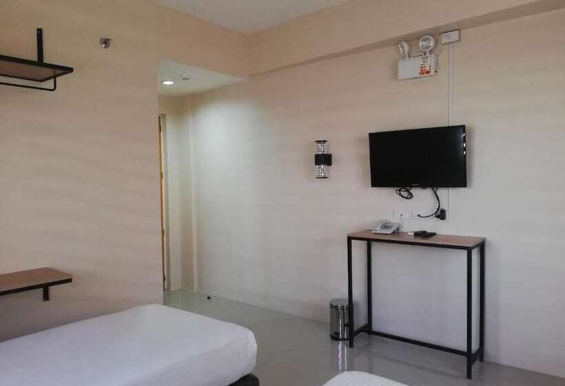 فندق Eon Centennial Express