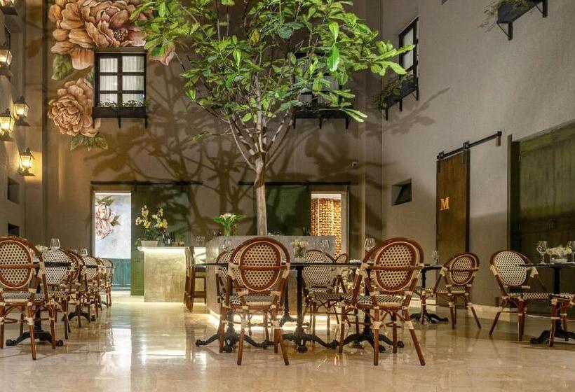 ホテル NH Cali Boulevard del Río