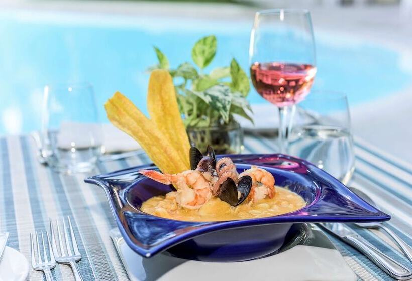 ホテル NH Cali Boulevard del Río