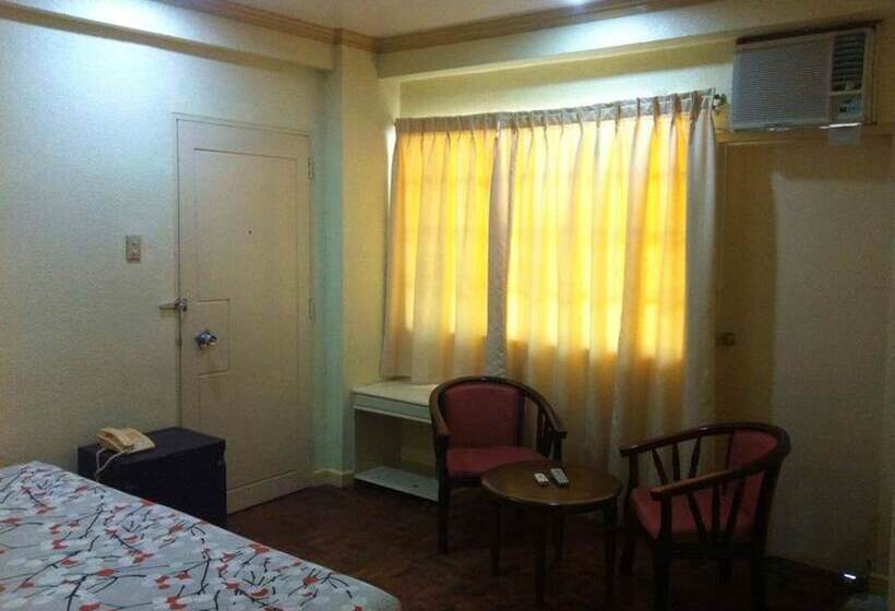 فندق Reddoorz @ Tondaligan Beach