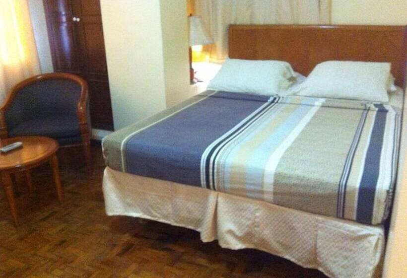 فندق Reddoorz @ Tondaligan Beach