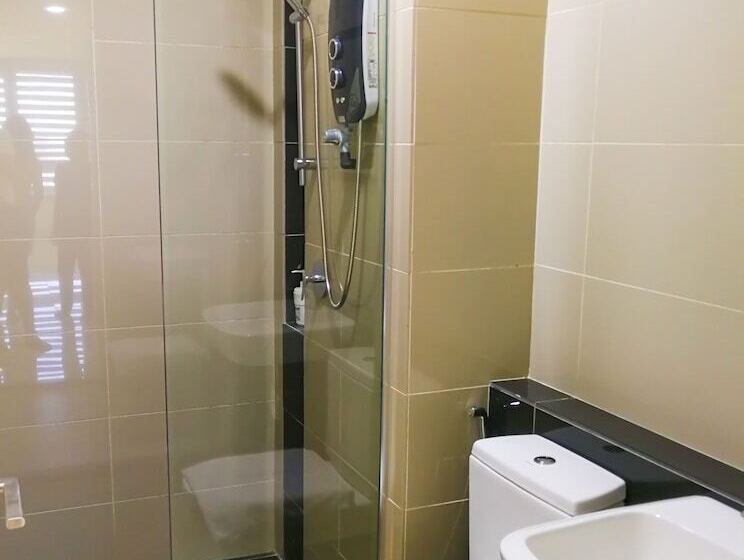 Pandora Homestay Ii