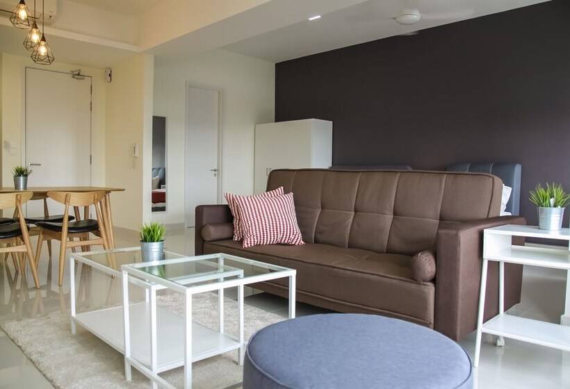 Pandora Homestay Ii