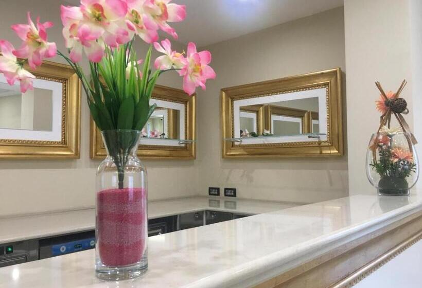 Grand Hotel Royal
