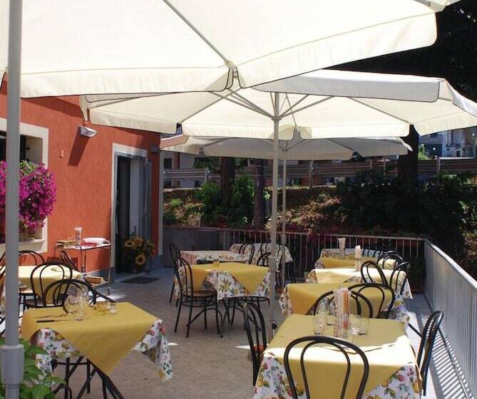 Отель Locanda L'ombrosa