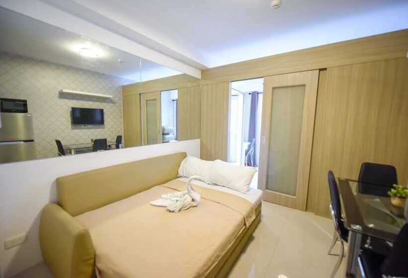 Usp Suites At Shore Residences