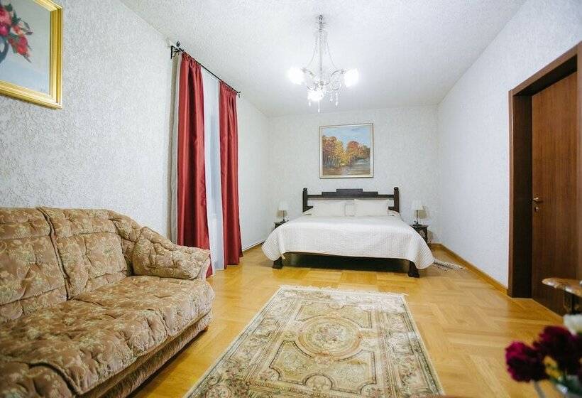 تختخواب و صبحانه Casa Natalia