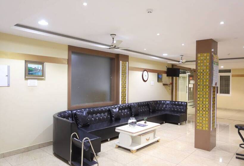 בית מלון כפרי Rahmath Residency By Oyo Rooms