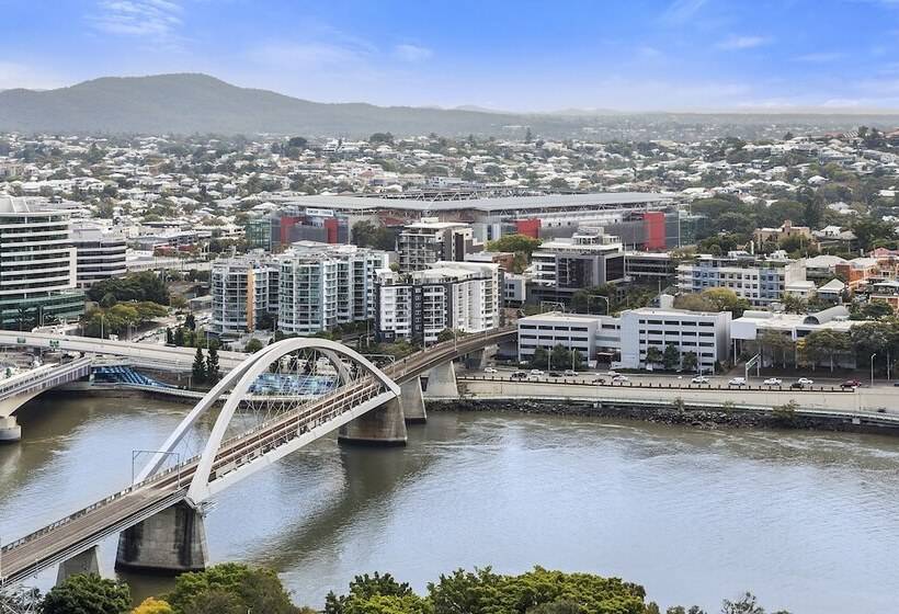 Hope Street Apartments By Cllix