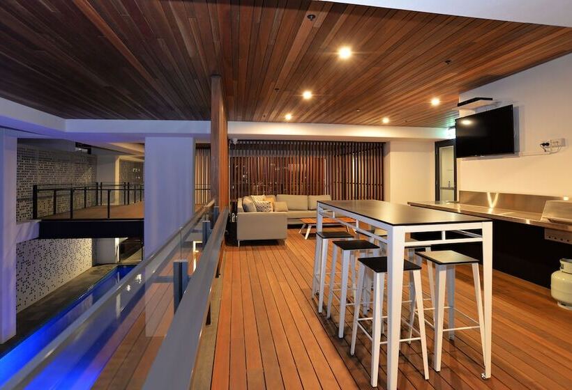 Hope Street Apartments By Cllix