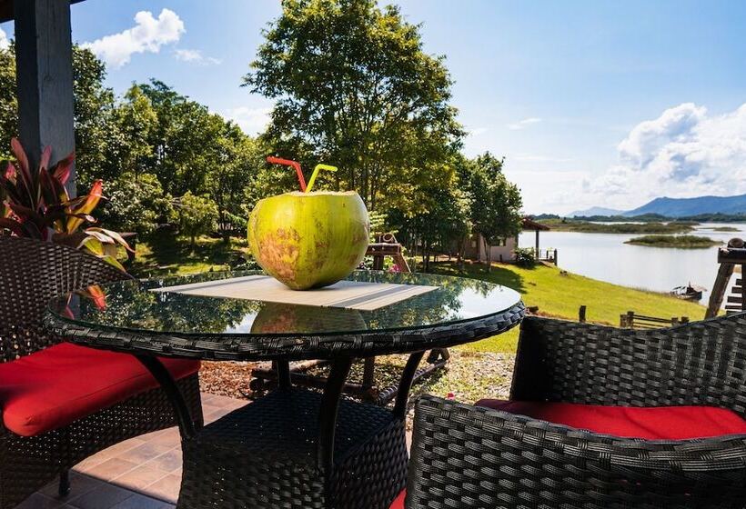 هتل Green View Resort