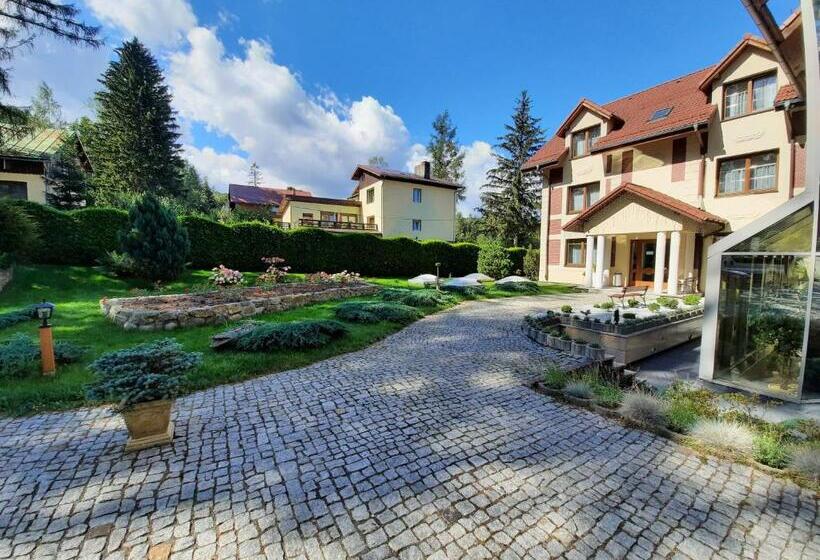 هتل Malachit Karpacz Spa