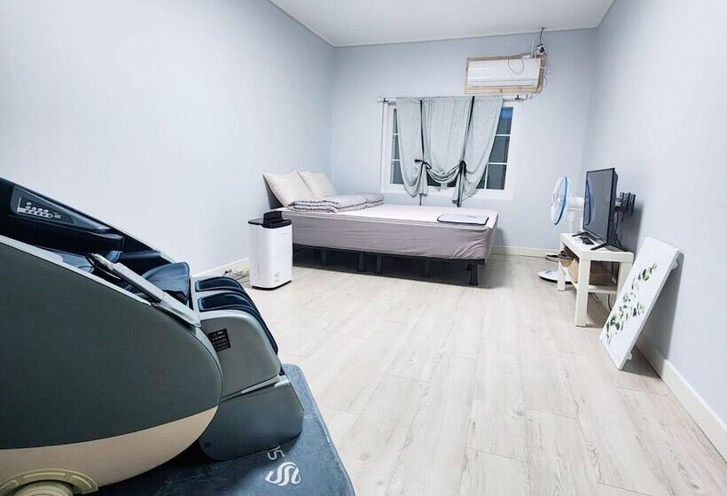 הוסטל Yeobyul Guesthouse