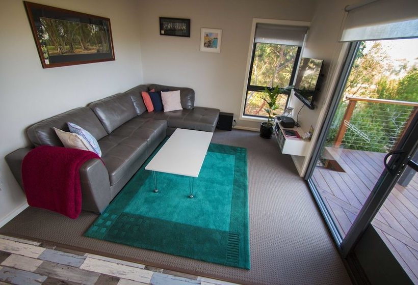 Coorong Cabins  Pelican Cabin