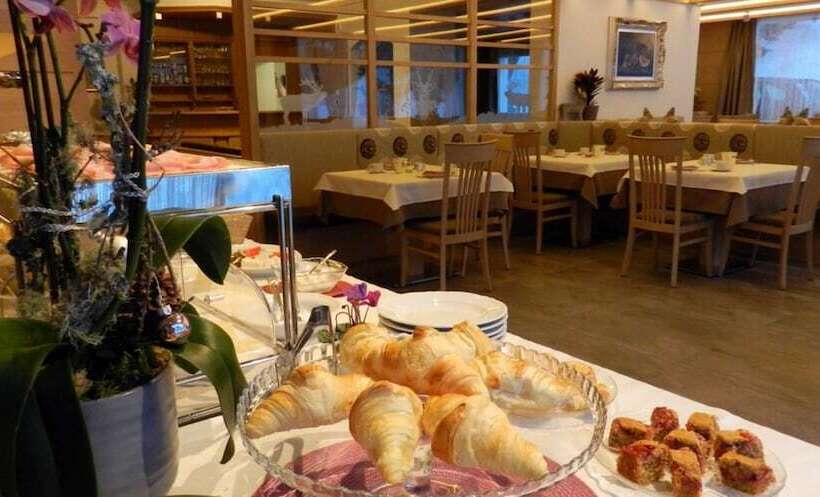 Garni Hotel Mezdi