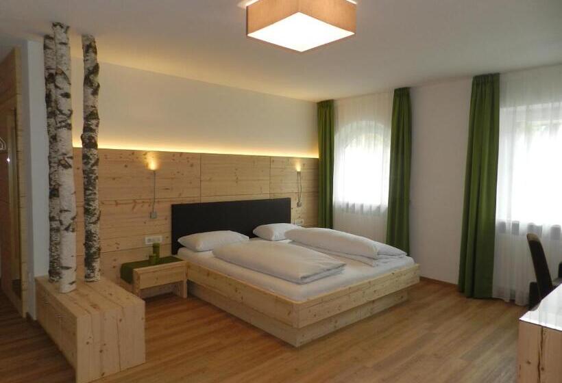 Garni Hotel Mezdi