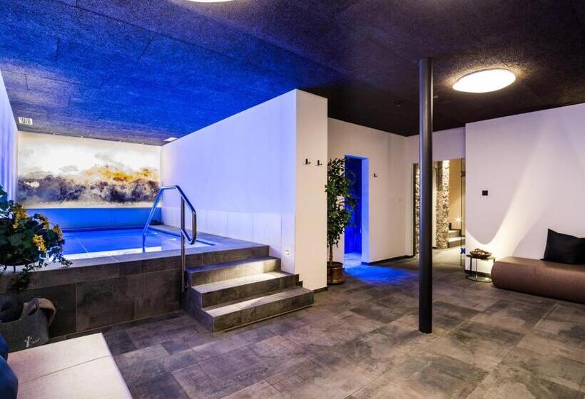 Garni Hotel Mezdi
