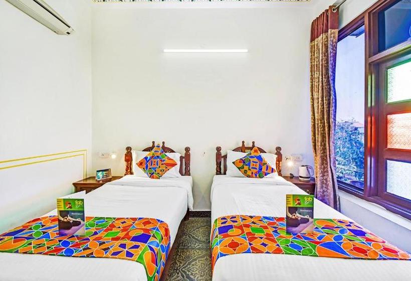 בית מלון כפרי Shree Villas