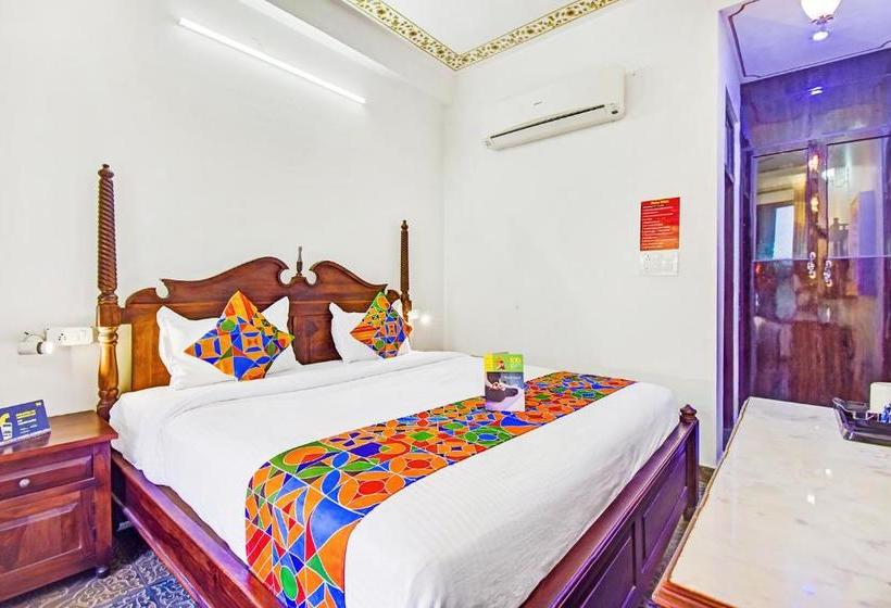 בית מלון כפרי Shree Villas