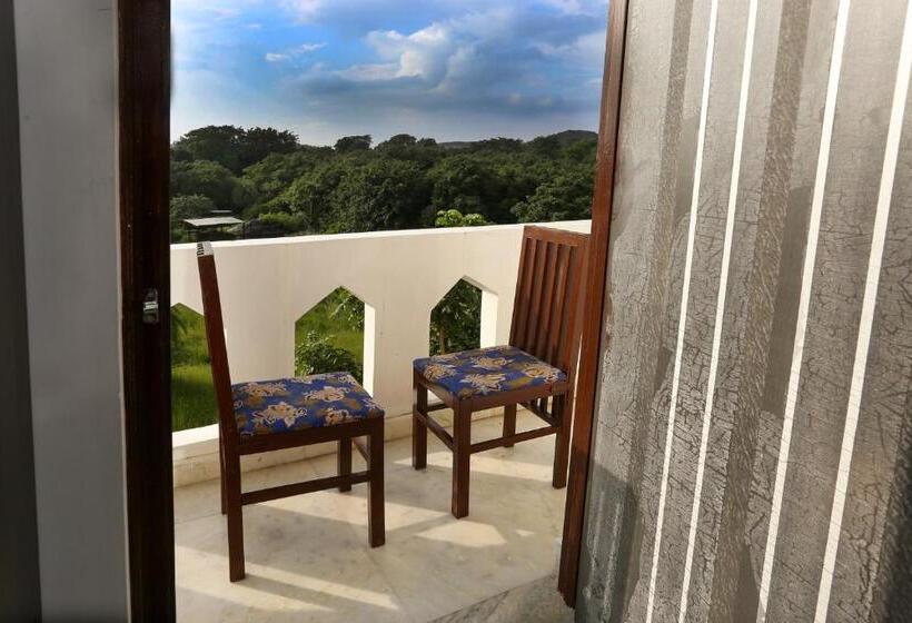 فندق Narayan Niwas Resort