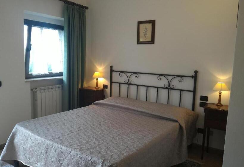 فندق ريفى Borgo Montauto