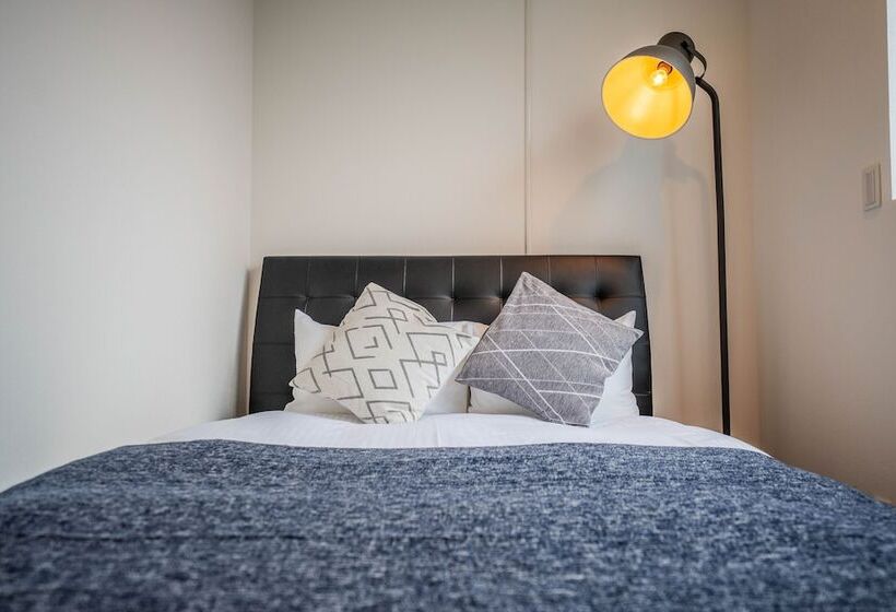 בית מלון כפרי Minn Haneda Airport