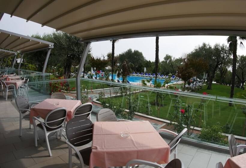 فندق Villa Paradiso Suite