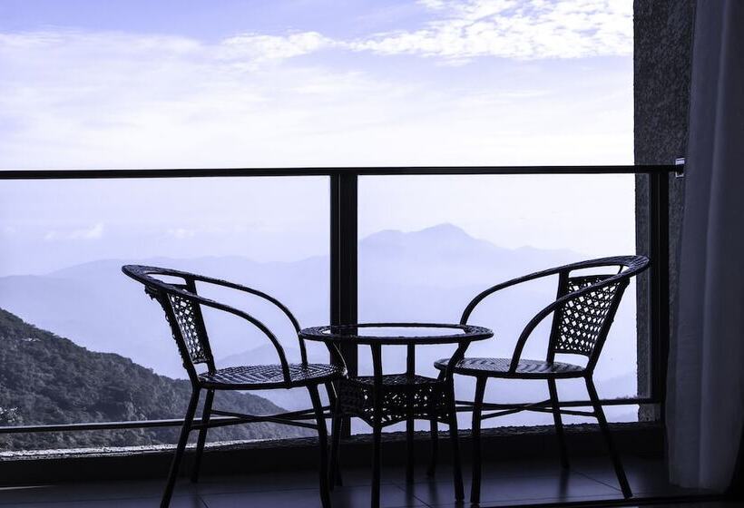Sky D'mont Suites