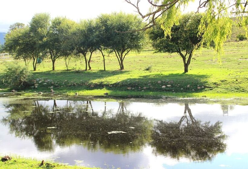 Swellen2 Farm Lodge