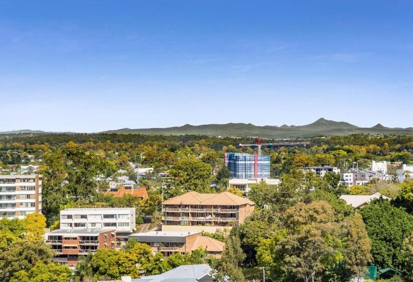 호텔 Essence Suites Taringa