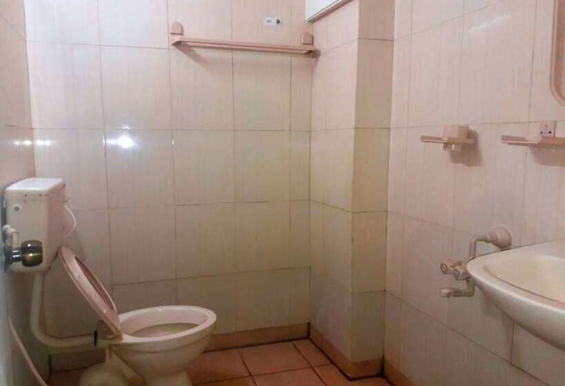 هتل Sapthagiri Nest