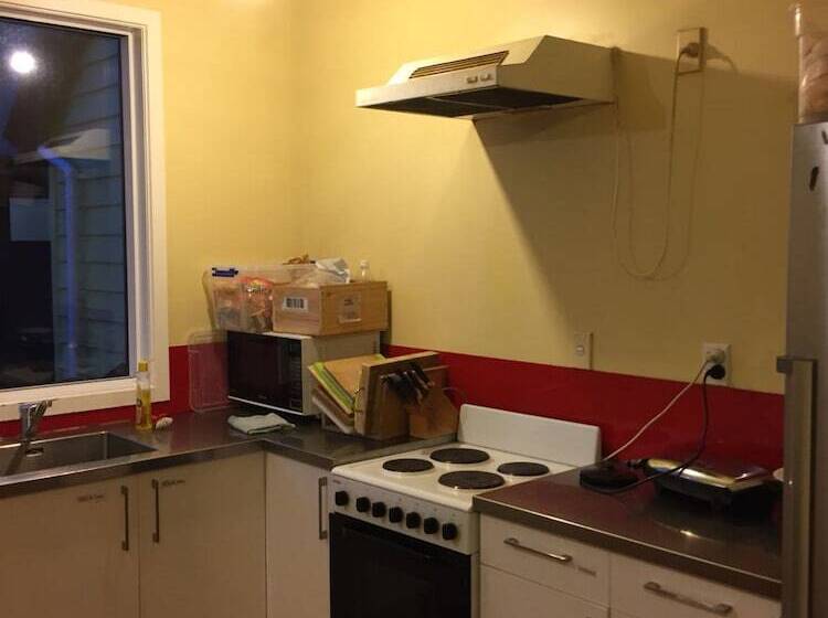 هاستل Vagabond Backpackers