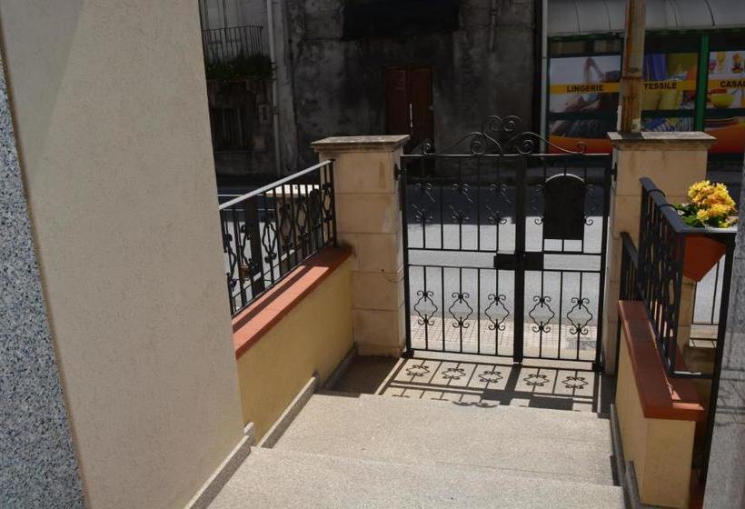 B&b Klèos
