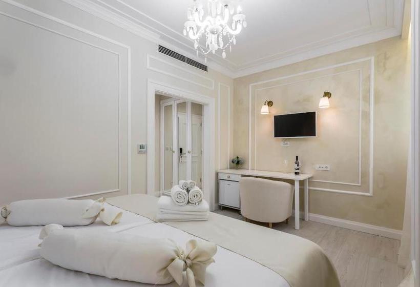 Boutique Hotel Bacvice