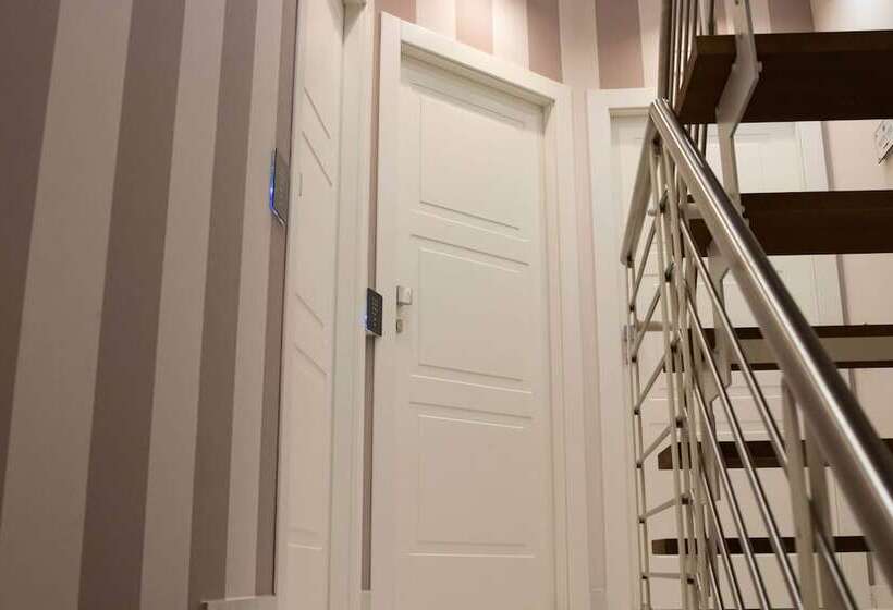 هتل Milazzo Inn Aimori