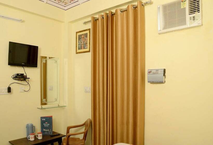 فندق Eden Residency