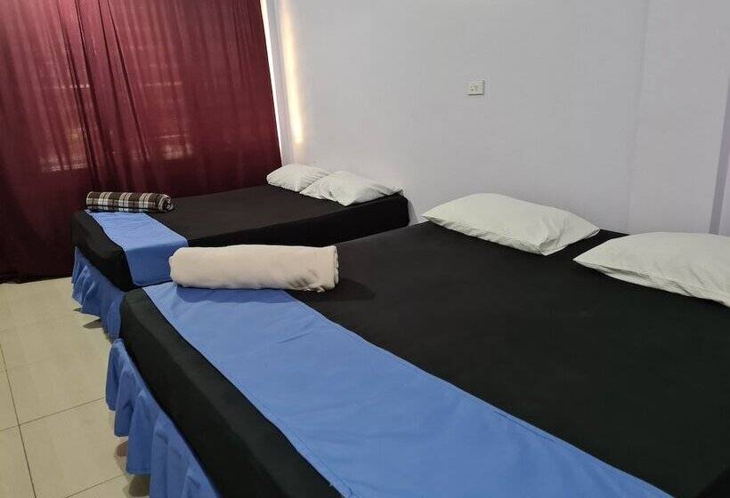 هتل Blue Light Village