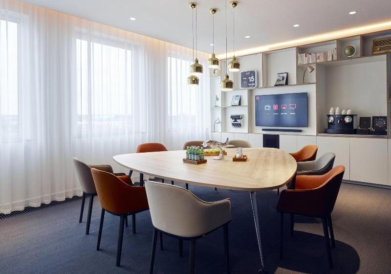 هتل Citizenm Copenhagen Radhuspladsen
