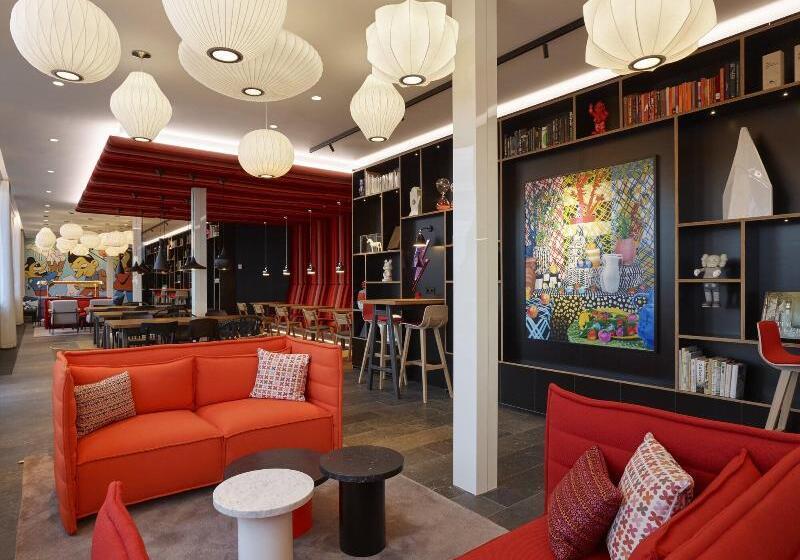 هتل Citizenm Copenhagen Radhuspladsen