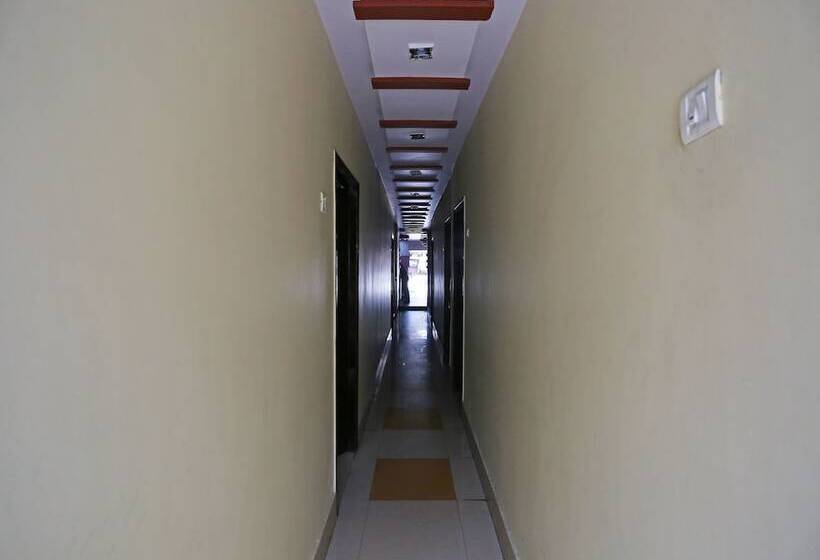 בית מלון כפרי Orchid Inn