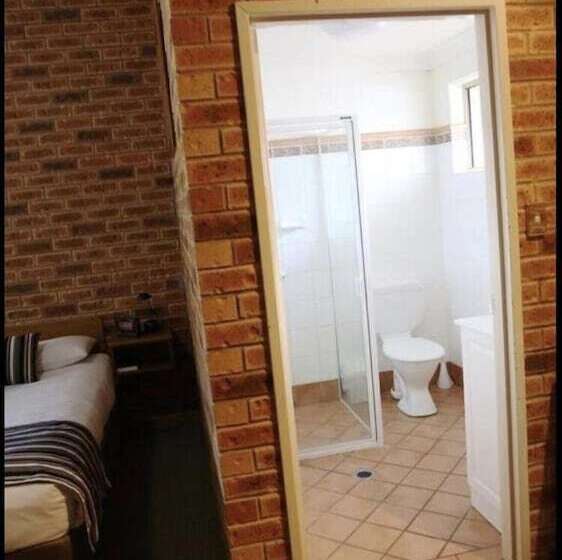 모텔 Condobolin Motor Inn